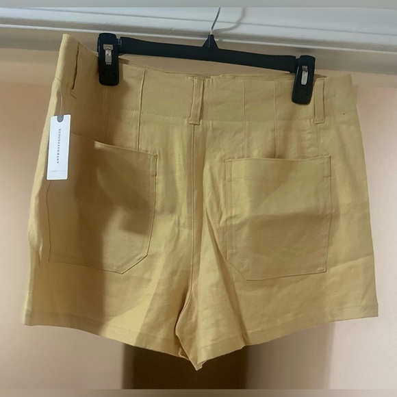 NWT MAEVE Anthropologie The Colette Shorts Yellow Linen Blend Pockets Size 32. - Picture 6 of 6